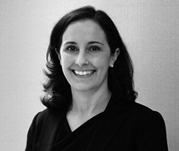 Karen | Senior Managing Director